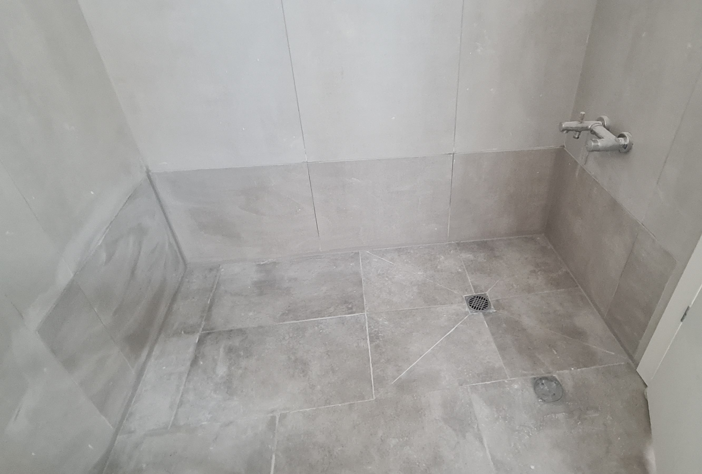 החלפת אמבטיה למקלחון